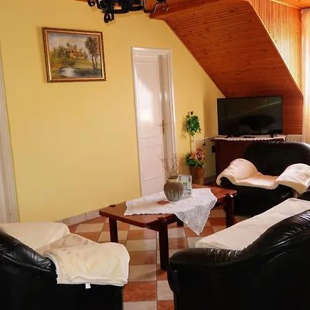 דירה Apartment- 62 *